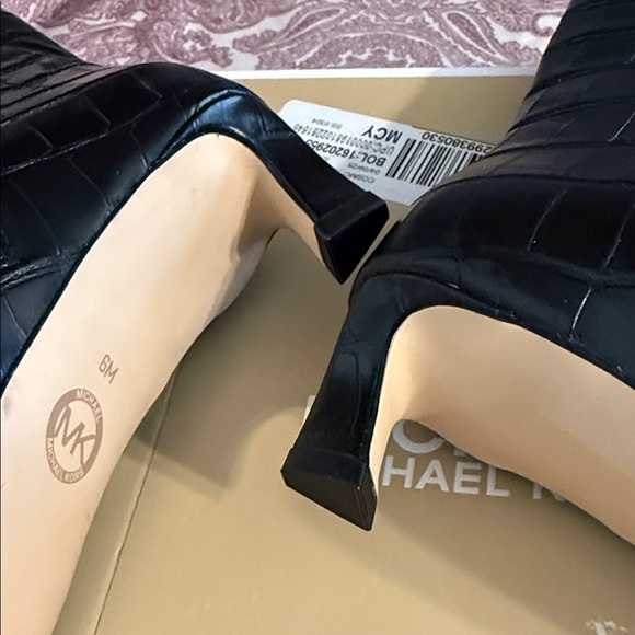 Michael Kors Cosmo Glossy Black Ankle Booties​ - Picture 7 of 8